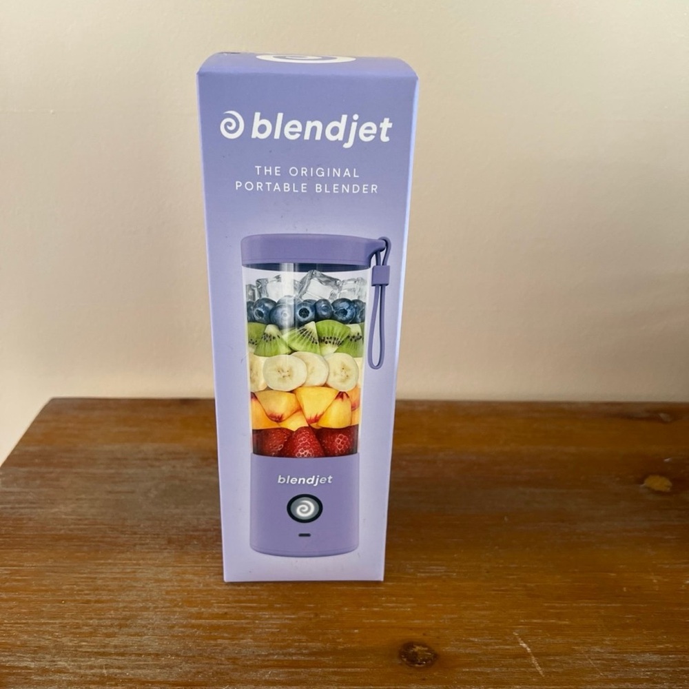 BNIB BlendJet Portable Blender in Lavender